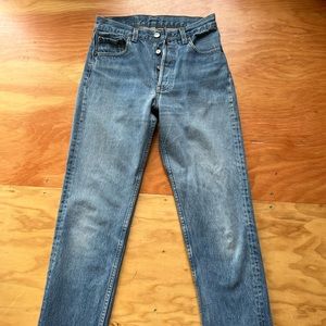 Vintage Levi’s 501 size 26 raw hem